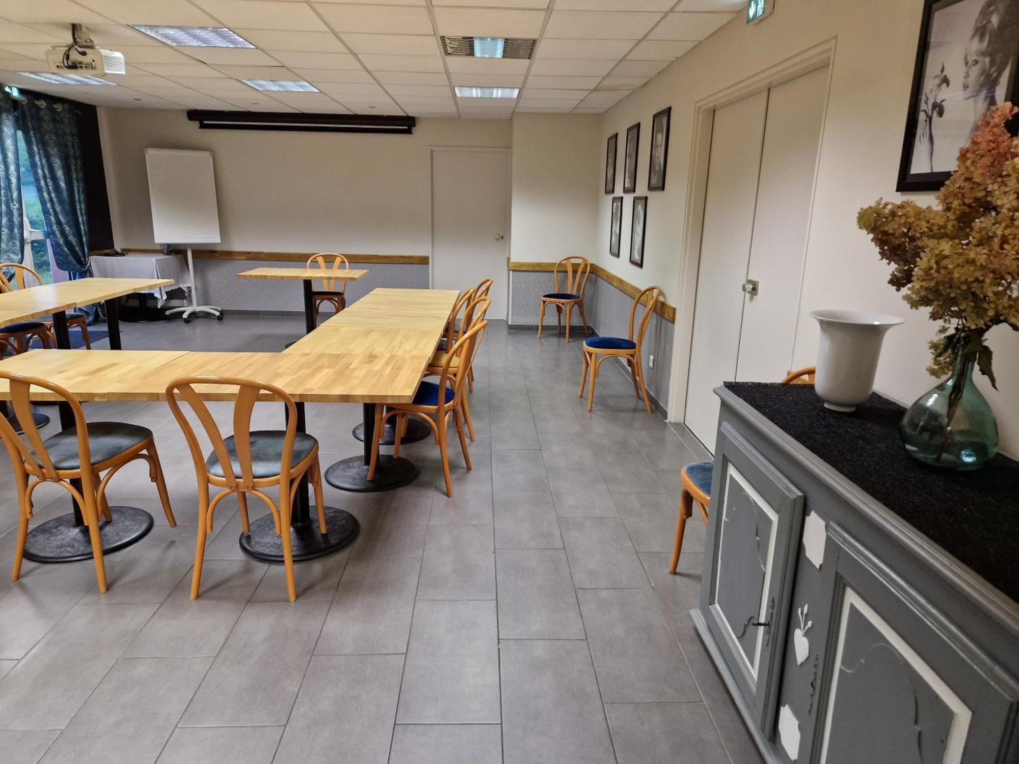 Kyriad Direct Limoges Nord エクステリア 写真